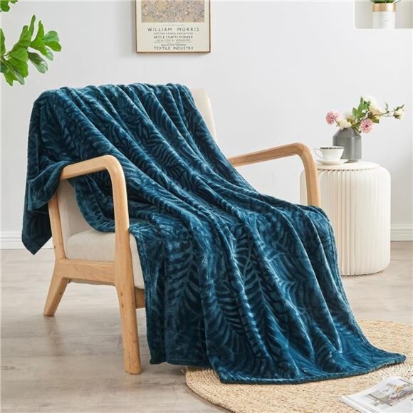 Flannel Fleece Throw Blanket 50x60 Soft Cozy Warm Plush Bed Couch Sofa Blue Cora - Picture 2 of 8